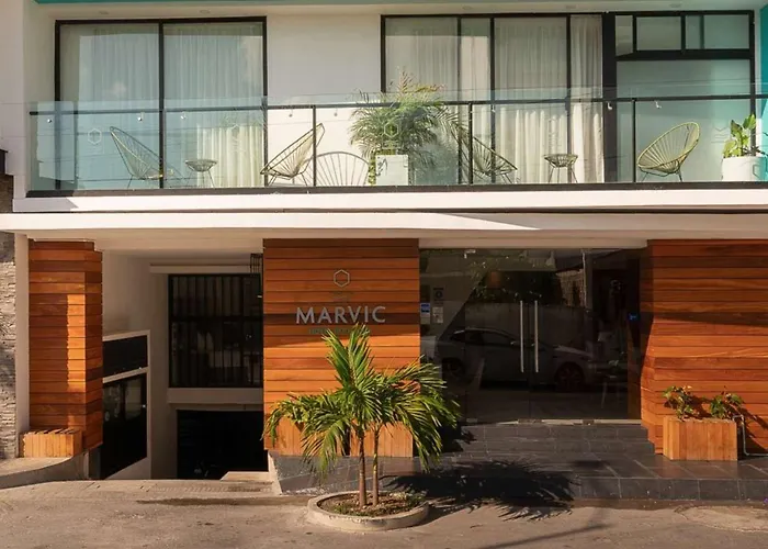 Hotels With Four Stars Marvic Boutique