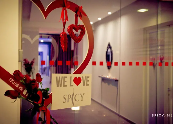 Hotel cerca del colegio: Hotel Spicy