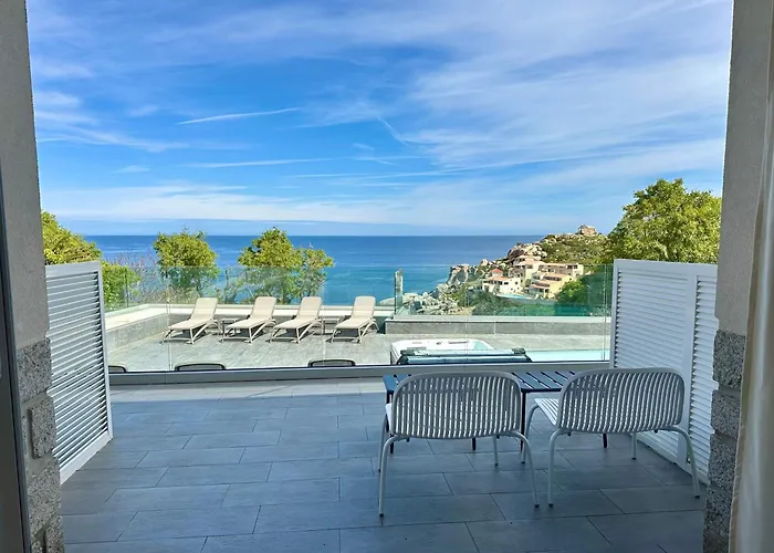 Jacuzzi-Hotel: Hotel Villa R