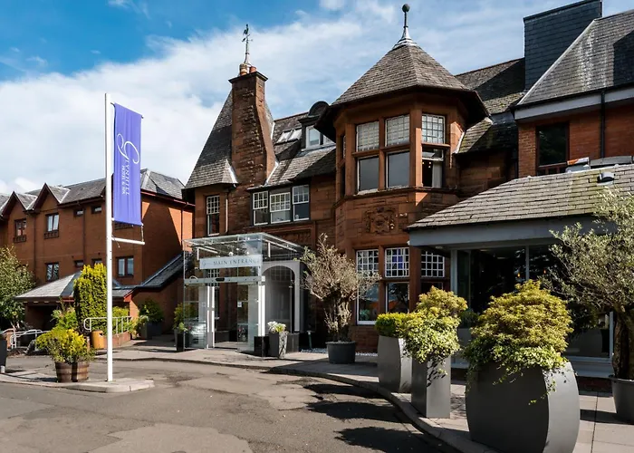 Hotel with view: Glynhill Hotel & Spa Near Glasgow Airport