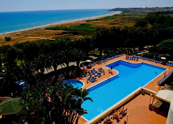 Hotel con golf: Paradise Beach Resort Selinunte
