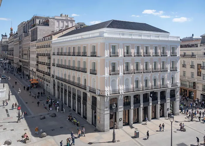  LUTHIA Puerta Del Sol