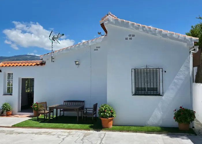 Villa con piscina: Casa Aguilar