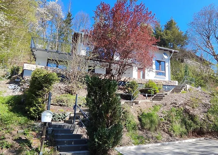 Diemelsee Chalet - romantisches Ferienhaus im Sauerland Nähe Willingen Winterberg mit Seeblick
