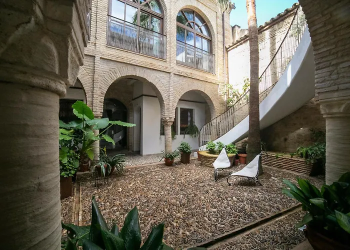  Boutique Patio Del Posadero