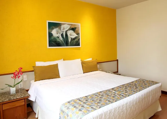Hotel com jacuzzi: Mengo Palace Hotel