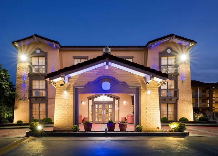 Motels Days Inn By Wyndham Birmingham/West