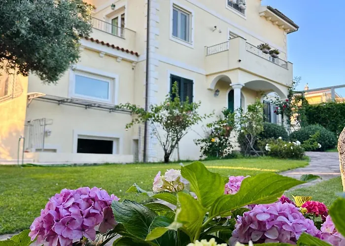  Villa Luce B&B