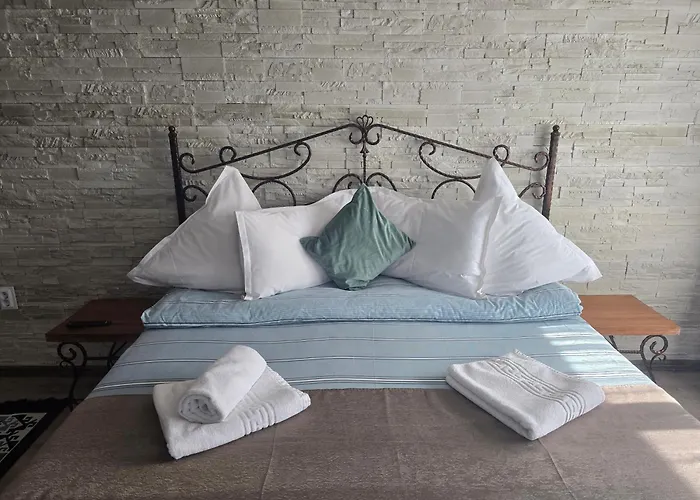 Rooms Poienita
