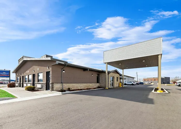 Howard Johnson By Wyndham Thunder Bay