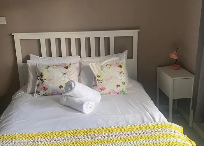 Cozy Dover House With 4 Bedrooms