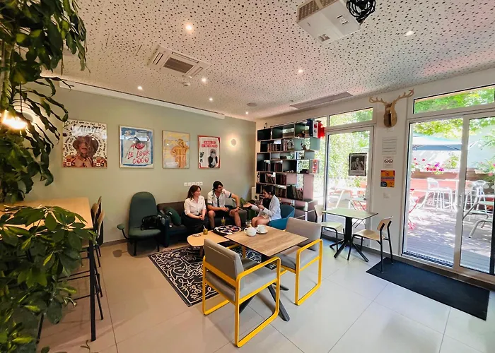 Hotel perto da faculdade: The People - Paris Bercy