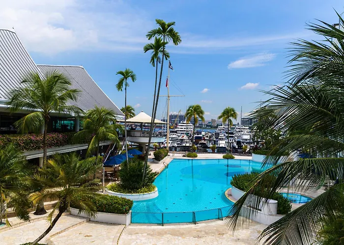 Ping Pong hotel: Republic Of Singapore Yacht Club