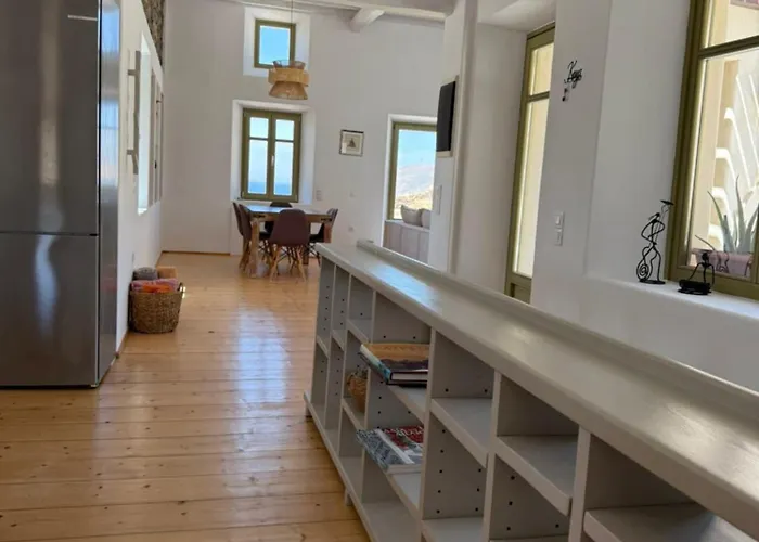 Aviola Mykonos