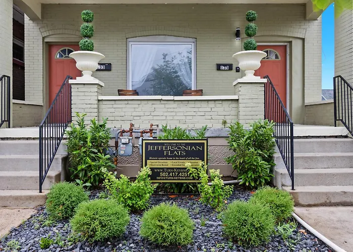 Stylish Home In Historic District Near Riverwalk