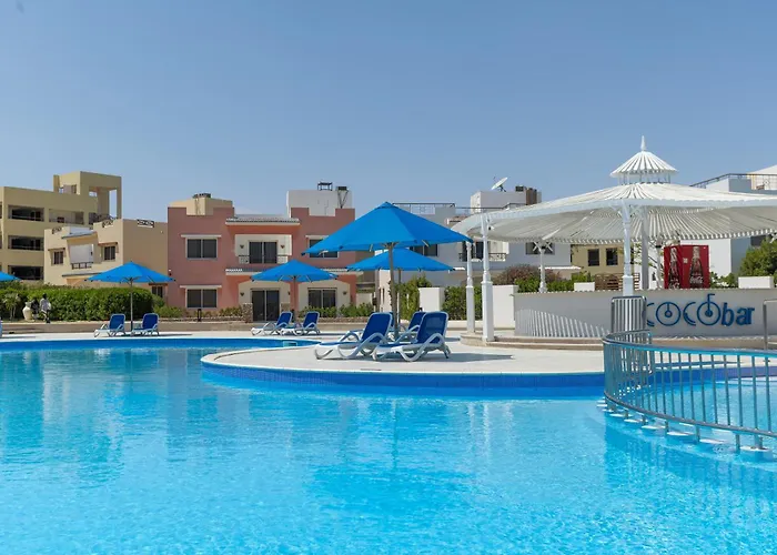 Amwaj Oyoun