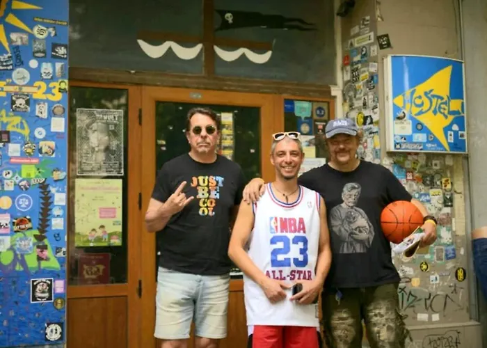 Yo Ho Hostel