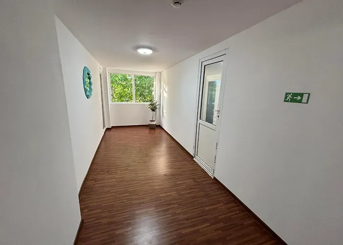 Hotel: Born By The Sea