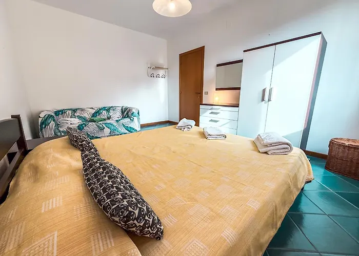 Villetta Duplex Emirati Fronte Mare Rif A781