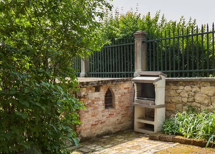 Casa Del Custode In The Heart Of Valpolicella