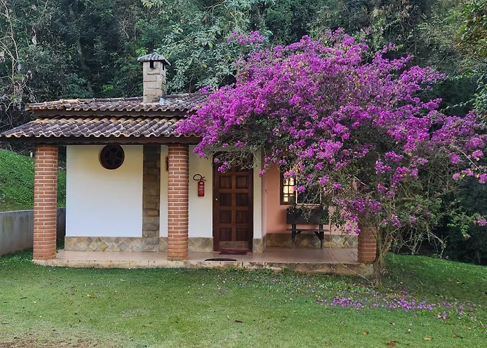  Pousada Cheiro de Mato