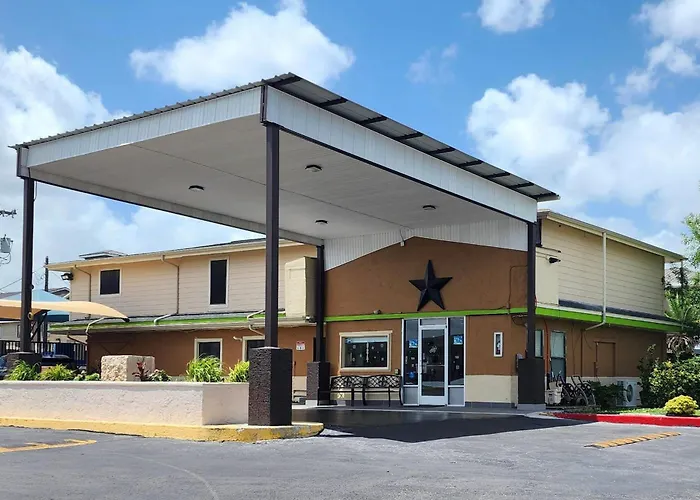 Resorts Guide Rodeway San Antonio Lackland Afb - Seaworld