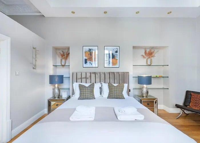 Central London Hyde Park Apartments