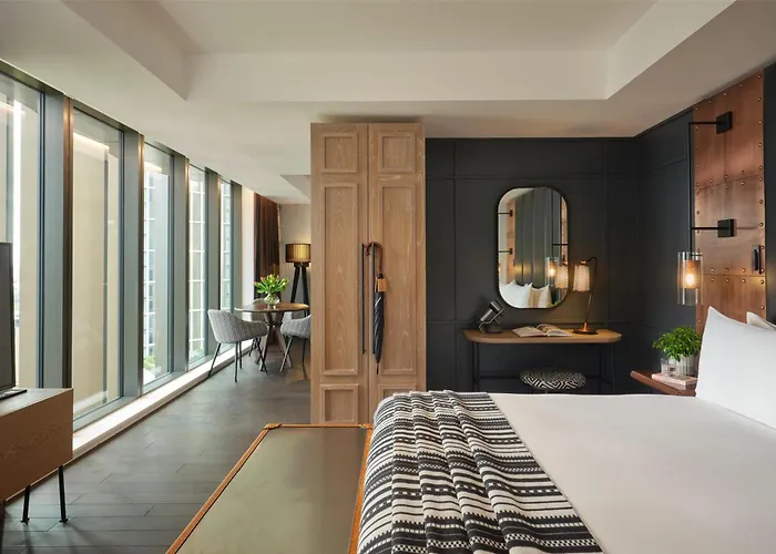 The Gantry London, Curio Collection By Hilton