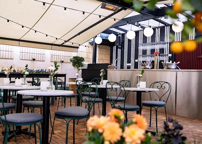 Luxe hotel: Best Western And Hotel