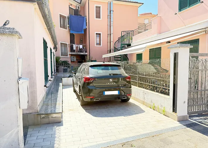 Garage e Posto Auto - Relax a 150 mt dal mare