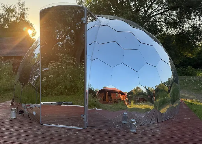 Acorn Glade Glamping York