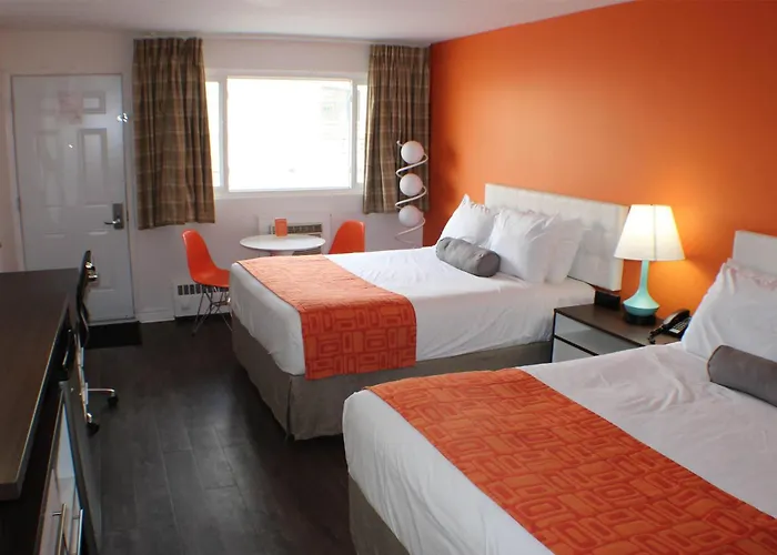 Family Hotel: Howard Johnson Inn By Wyndham Kingston