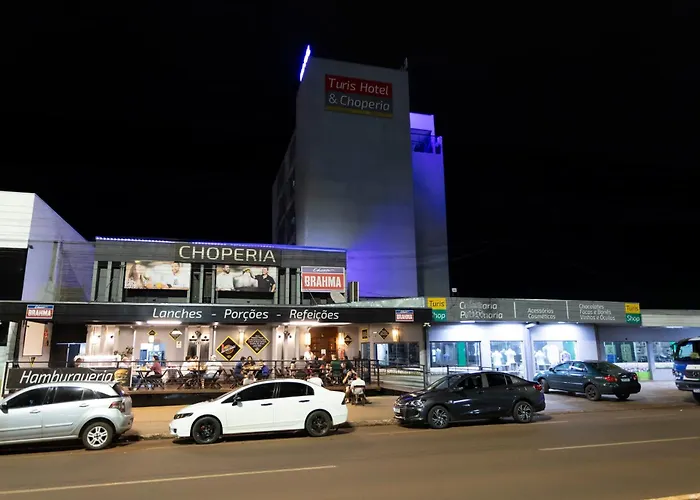 Hotel 3 estrelas: Turis Hotel & Choperia
