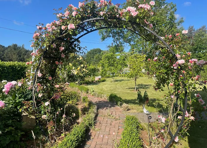 Pension Guide Warlands Farm Guest House
