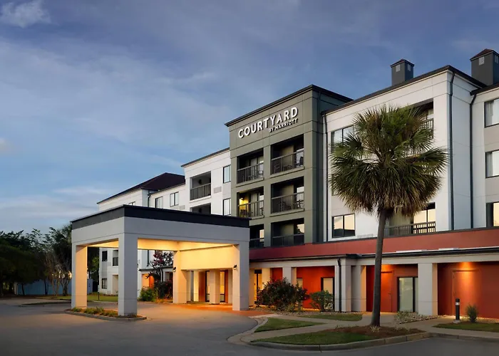 Courtyard By Marriott North Charleston Airport Coliseum