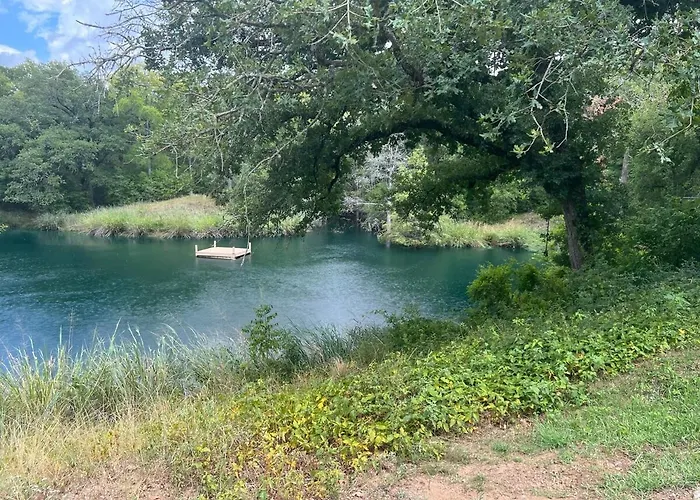 Gated Estate Escape! Three Br