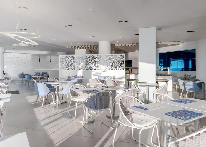 Hotel Planamar By Escampa Hotels