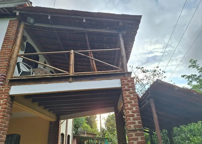 Hospedagem Mel De Cacau