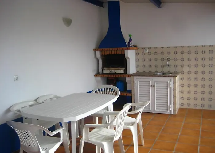 Big Apartment In The Beach