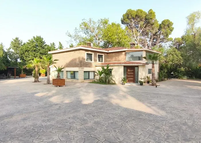 Villa Lago
