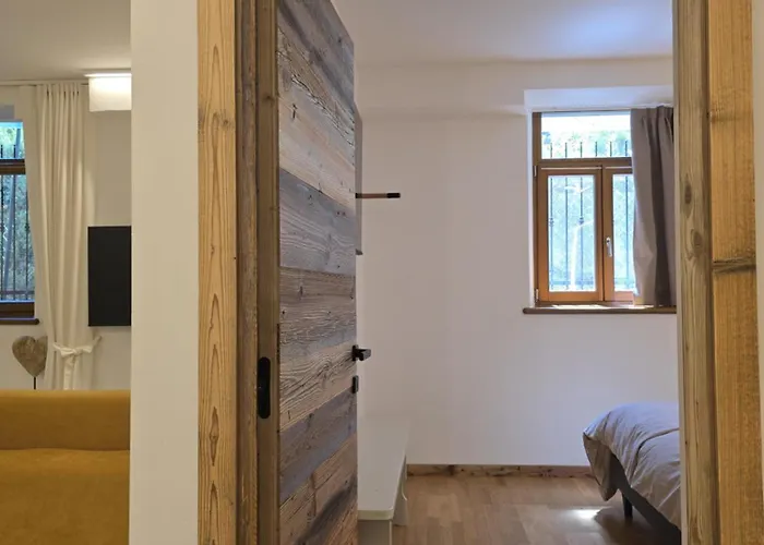 Dolomiten Lounge - moderno con parcheggio privato