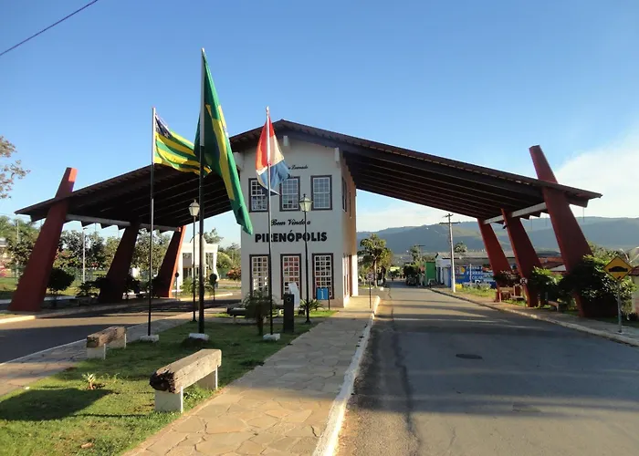 Hotel 4 estrelas: Pousada Caminho das Cachoeiras Pirenopolis