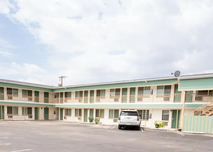 Budget Inn Snyder