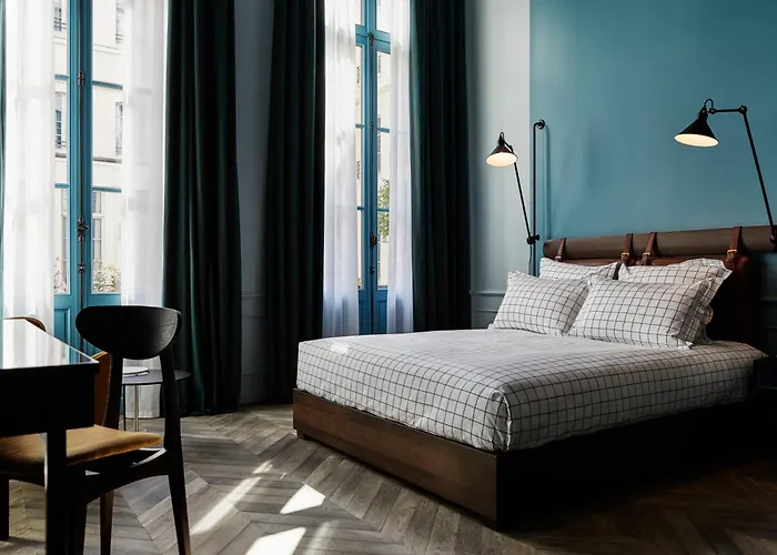 Lodge: The Hoxton, Paris