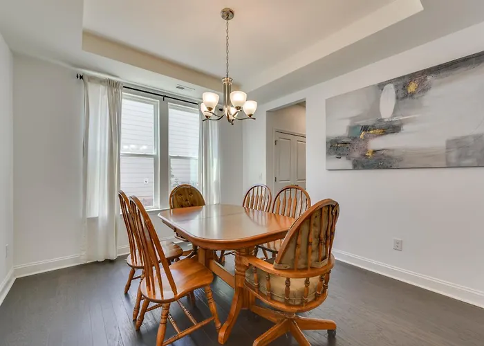 2 Mi To Historic Dtwn Belmont: Family Gem W/ Patio