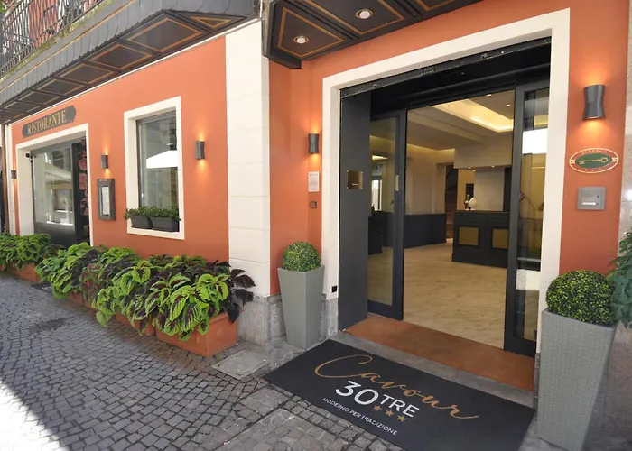 Cavour 30TRE - Hotel Moderno