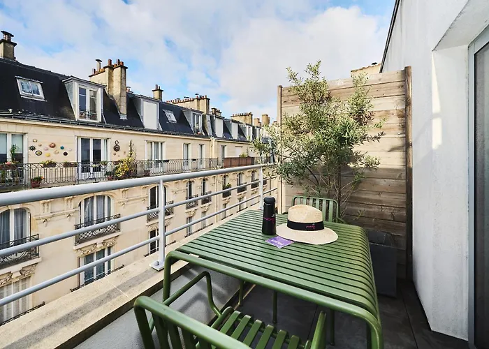 Moxy Bastille