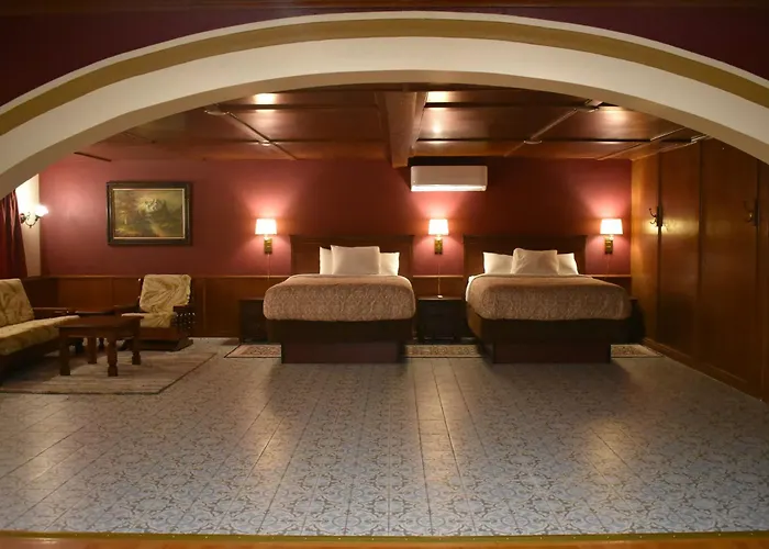 Family Hotel: Manresa Castle