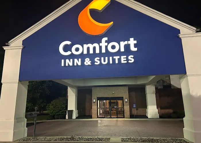Comfort Inn&Suites Toledo North