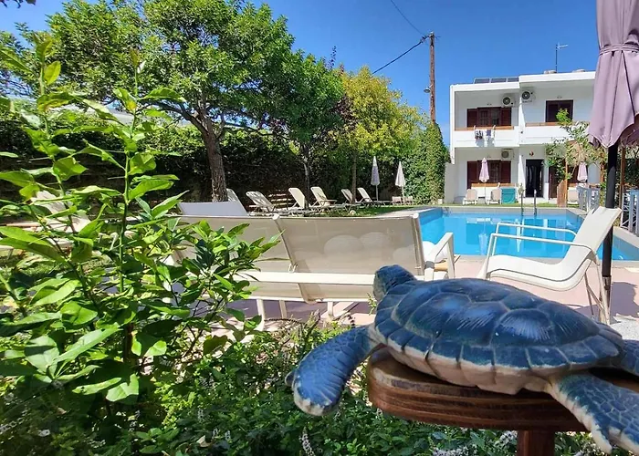 Tree Of Life Art Hotel